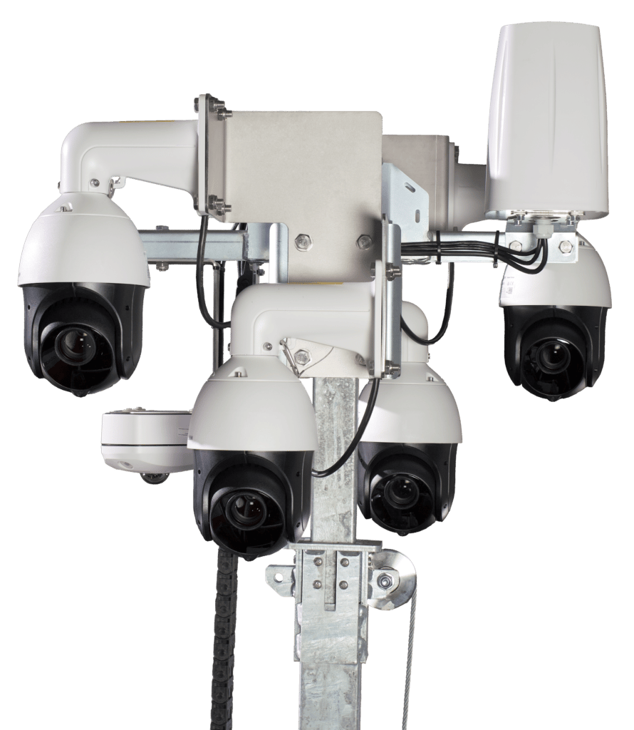 Kameras an einem Kameraturm für Baustellenüberwachung